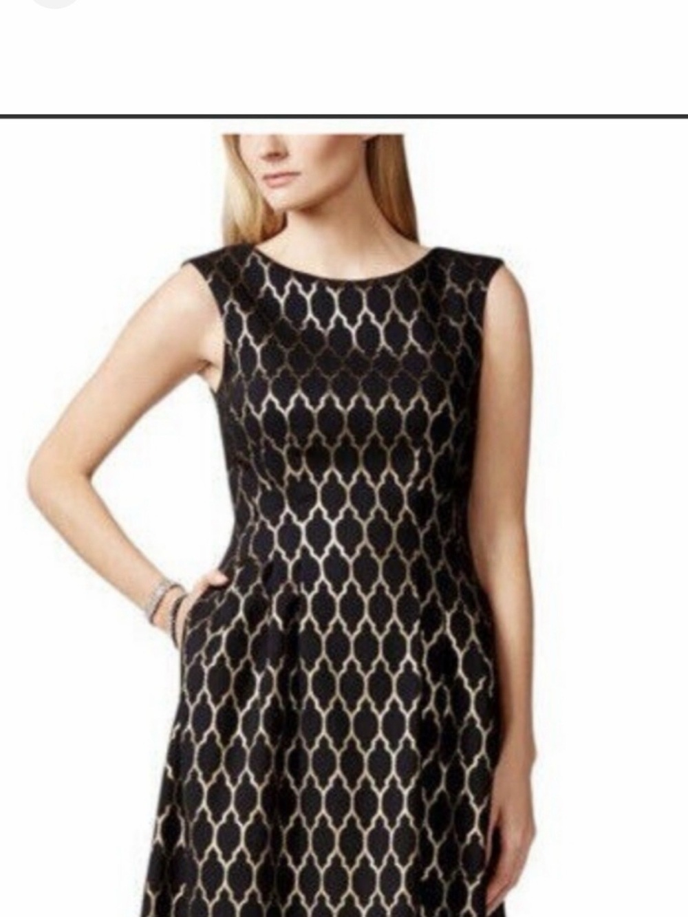 Sleeveless Black and Gold Patterned Fit-and-Flare Dress Vince Comuto size 14